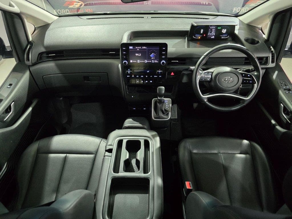 Hyundai Staria — foto 6